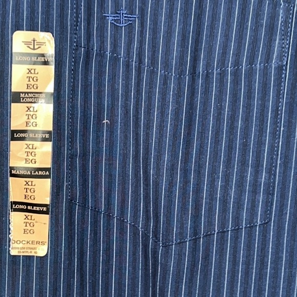 Dockers Men's Blue White Stripe Button Down Long Sleeve Shirt Size XL New w Tags - Picture 3 of 6